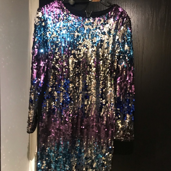 TFNC London sequin Dress - Picture 3 of 8
